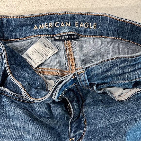 American Eagles Highrise Jeggings - Picture 3 of 3
